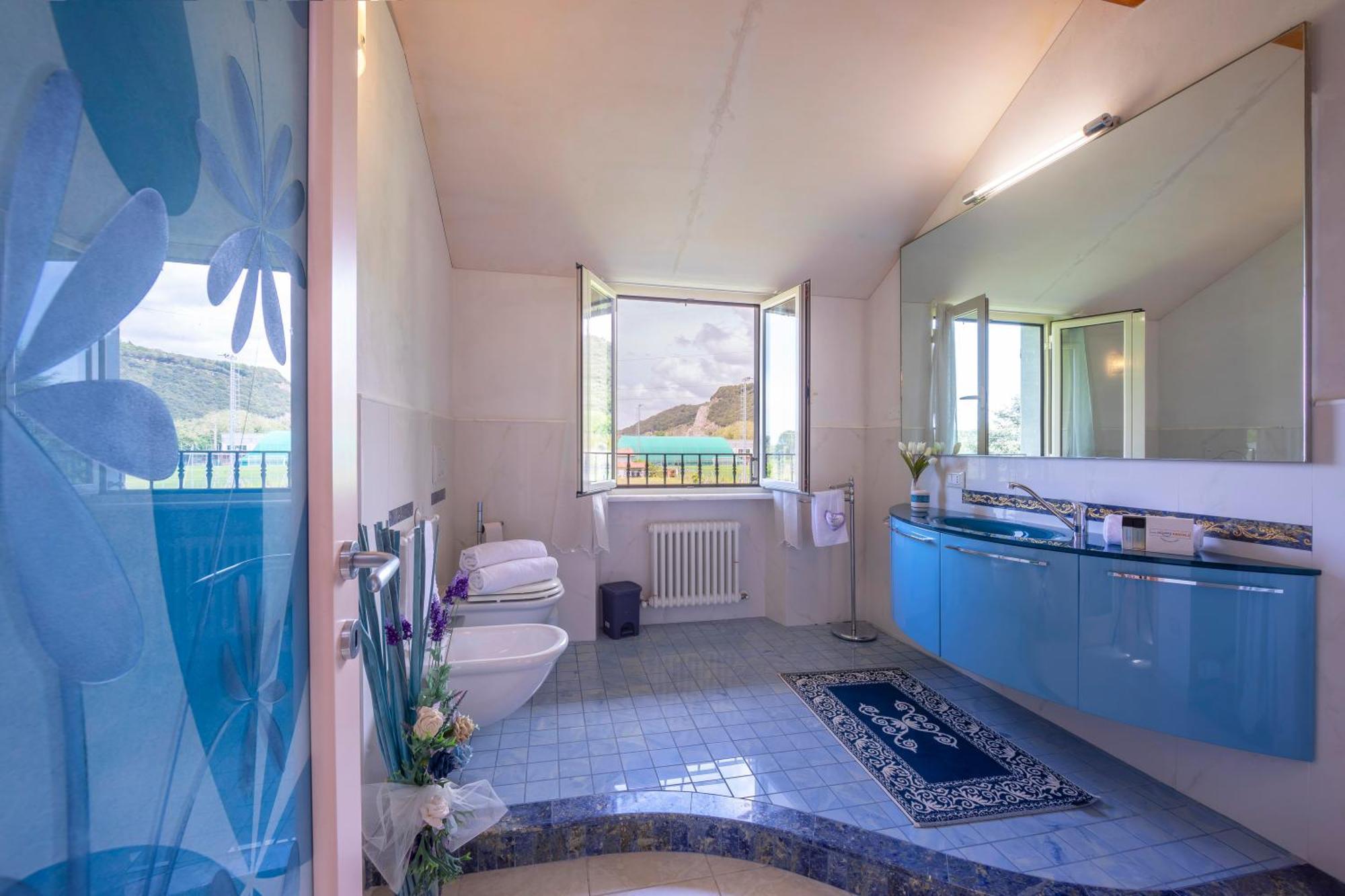 Villa Clara Few Km From The Sea - Happy Rentals Пиетрасанта Екстериор снимка